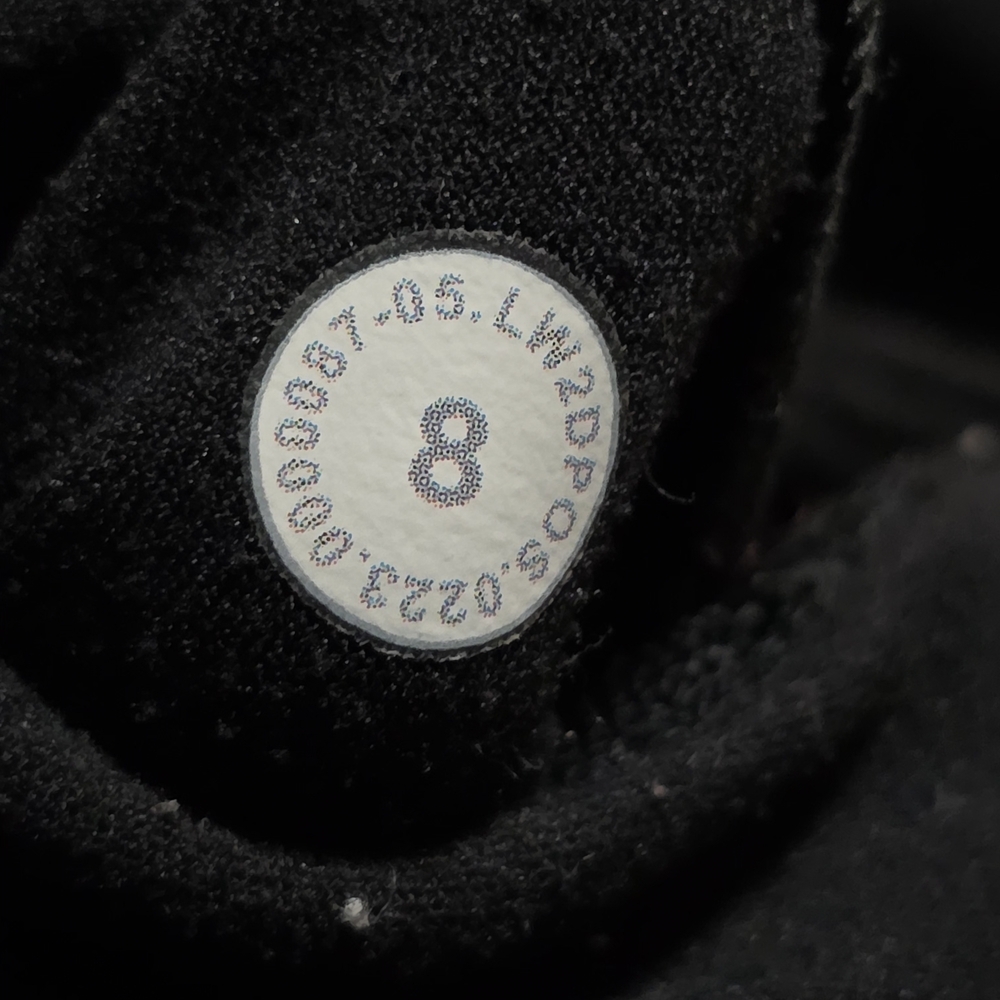 Lululemon Athletica Deep Black V-Neck Bra - Picture 7 of 7
